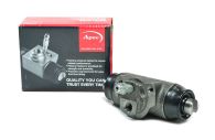 Close up of LPR Rear Wheel Brake Cylinder