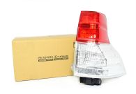 Genuine Toyota Right Hand Rear Light Assembly